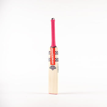 Shockwave 2.1 Cameo Junior Cricket Bat