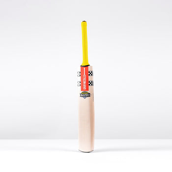 Havoc HB317 Warrior Junior Cricket Bat