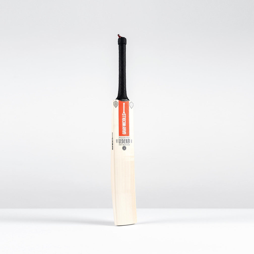 Legend Silver Edition Adult Cricket Bat