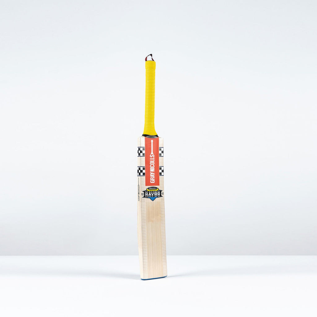 CAGH26English Willow Bats Havoc HB317 GN330+ 3 Bat, Face Right