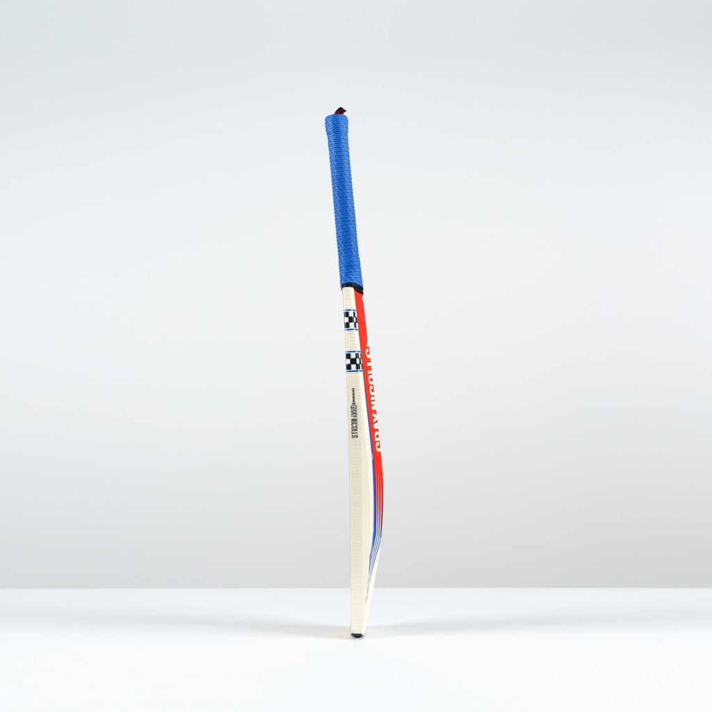 CBBA25Kashmir Willow Bats Stratos 1.0 Thunder Bat Left Edge