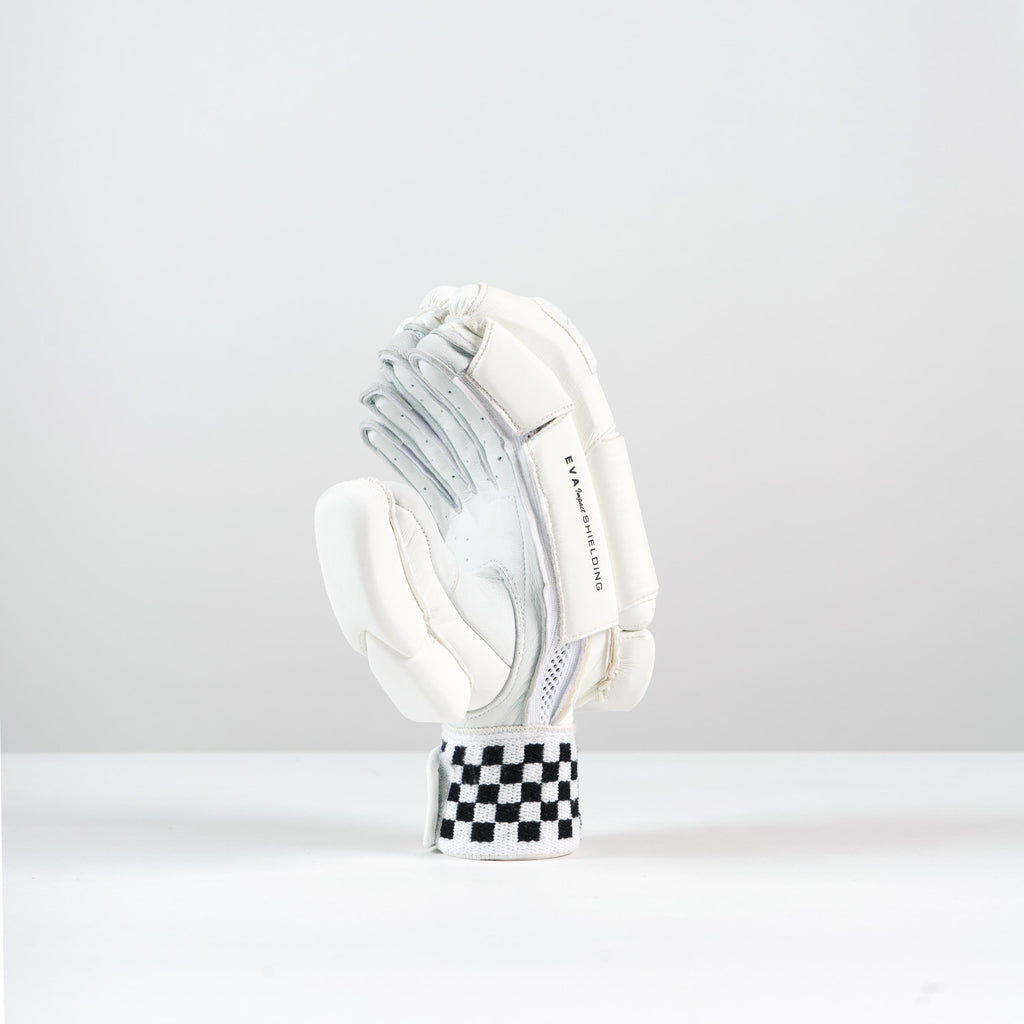 CGBD25Batting Gloves Classic Prestige Glove, Bottom Hand Thumb