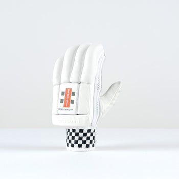 CGCG26Batting Gloves Classic Ultimate 500 Glove, Top Hand Back Angle