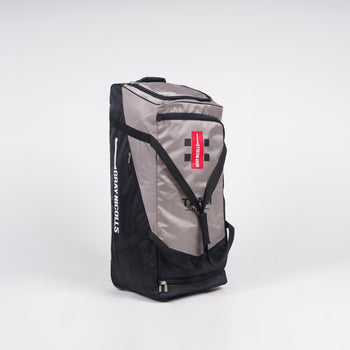 CHAH24Bags_Holdalls Team 400 Wheelie Black Silver Front