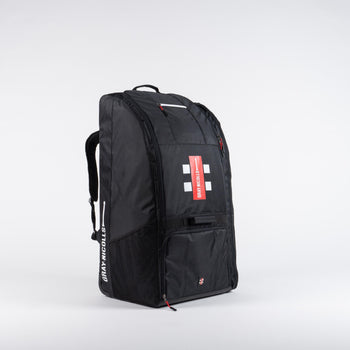 CHEA23Bags_Holdalls Coach Bag, Front 2
