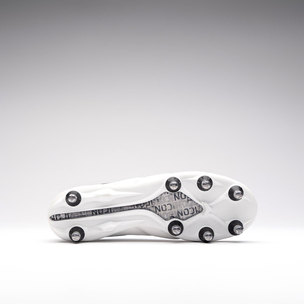 RSAA26Boots Icon Players 2.0 8 Stud White Sole