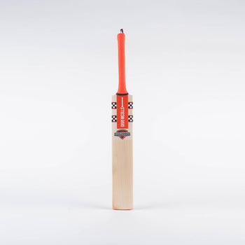 Shockwave 2.4 5 Star Junior Cricket Bat