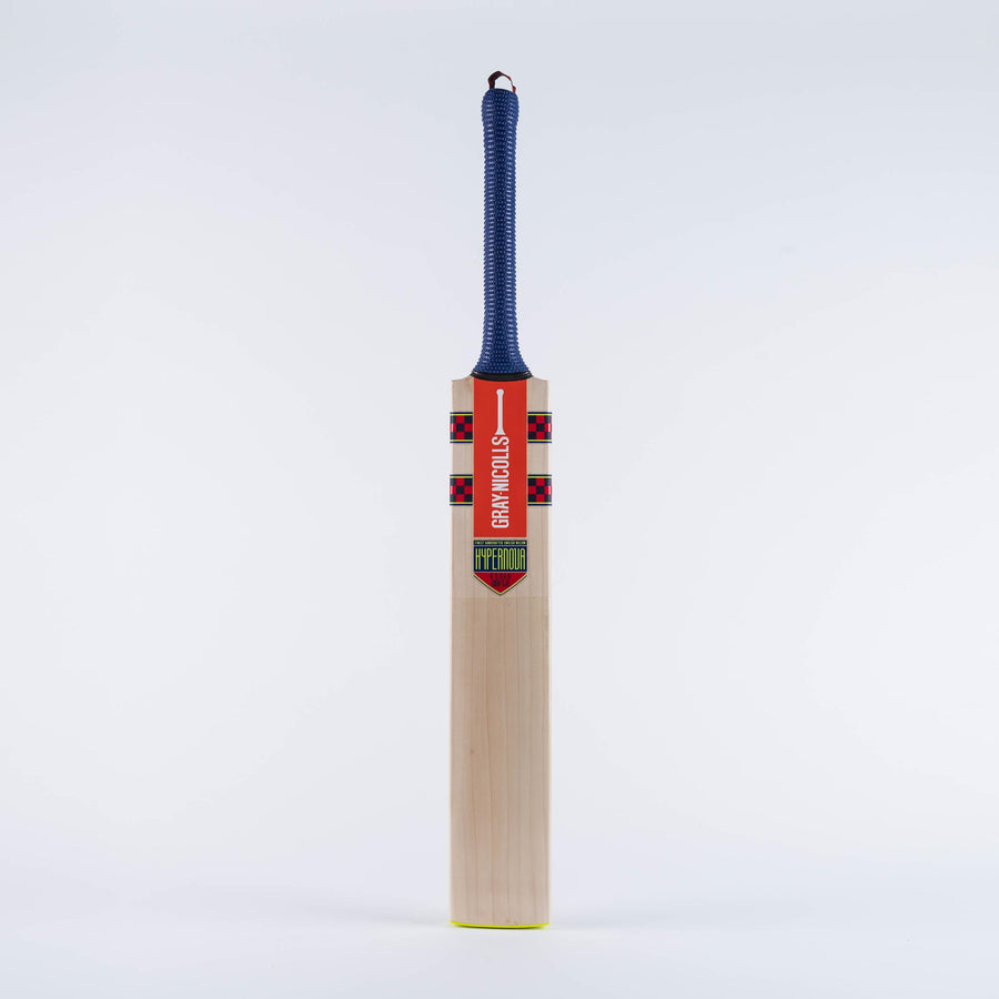 Hypernova Gen 1.0 5 Star Junior Cricket Bat
